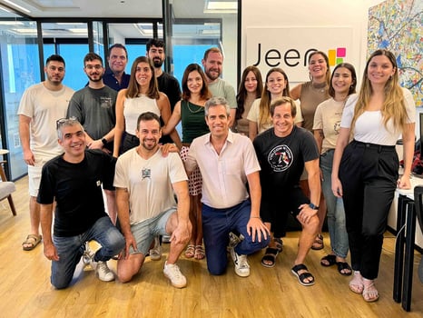 תמונת הצוות / תמונה באדיבות: Jeen.ai
